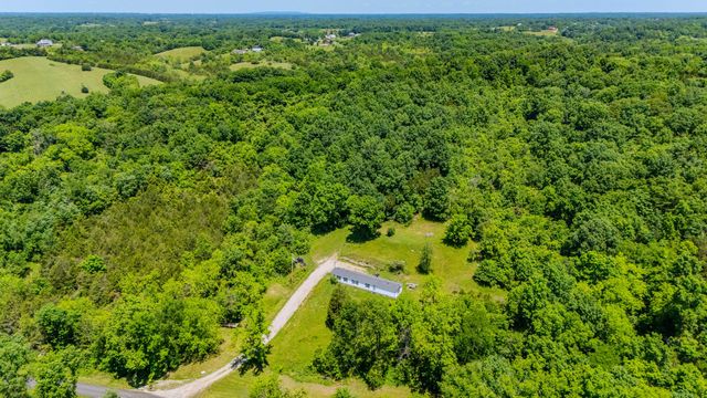 1265 Edmonson Road, Lawrenceburg, KY 40342