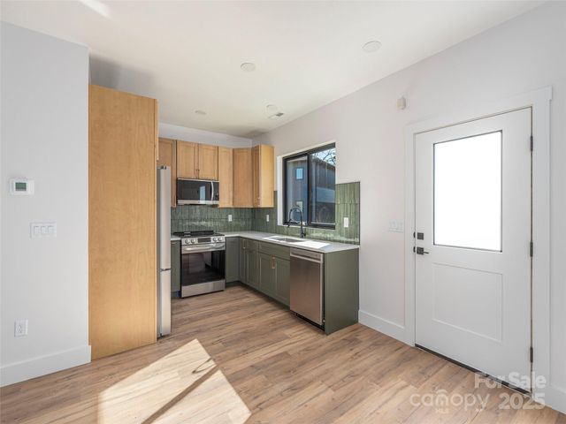 15 Leap Frog Park, Waynesville, NC 28786