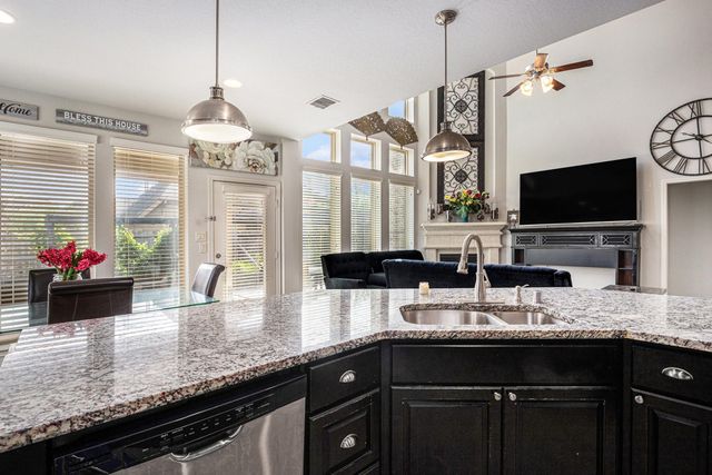 13715 Cutler Springs Court, Pearland, TX 77584