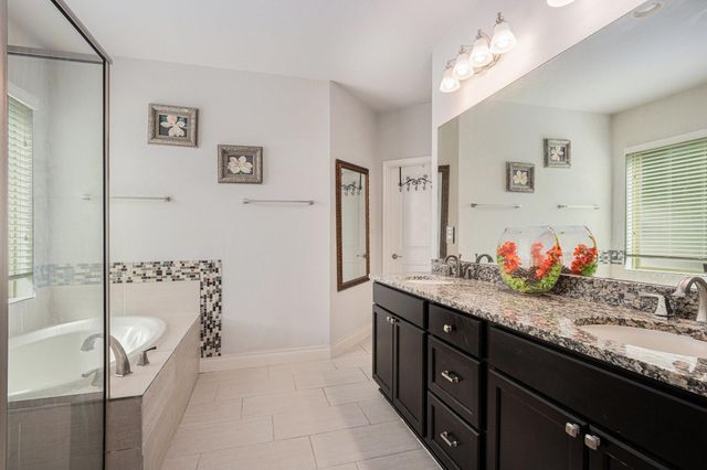 13715 Cutler Springs Court, Pearland, TX 77584