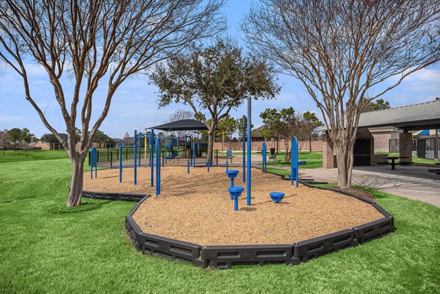 13715 Cutler Springs Court, Pearland, TX 77584