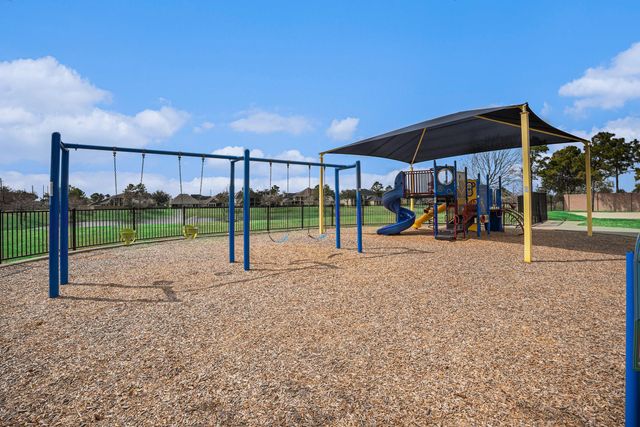 13715 Cutler Springs Court, Pearland, TX 77584