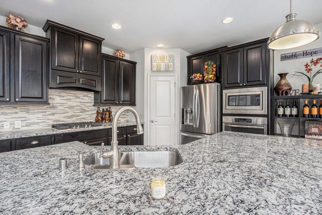 13715 Cutler Springs Court, Pearland, TX 77584