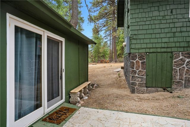 24990 Marion Ridge Drive, Idyllwild, CA 92549