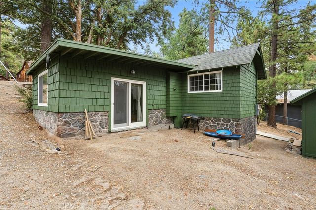 24990 Marion Ridge Drive, Idyllwild, CA 92549