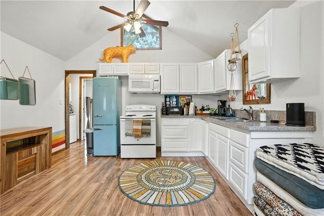 24990 Marion Ridge Drive, Idyllwild, CA 92549