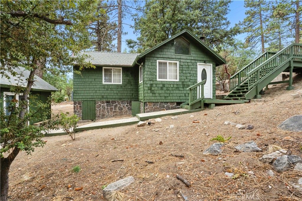 24990 Marion Ridge Drive, Idyllwild, CA 92549