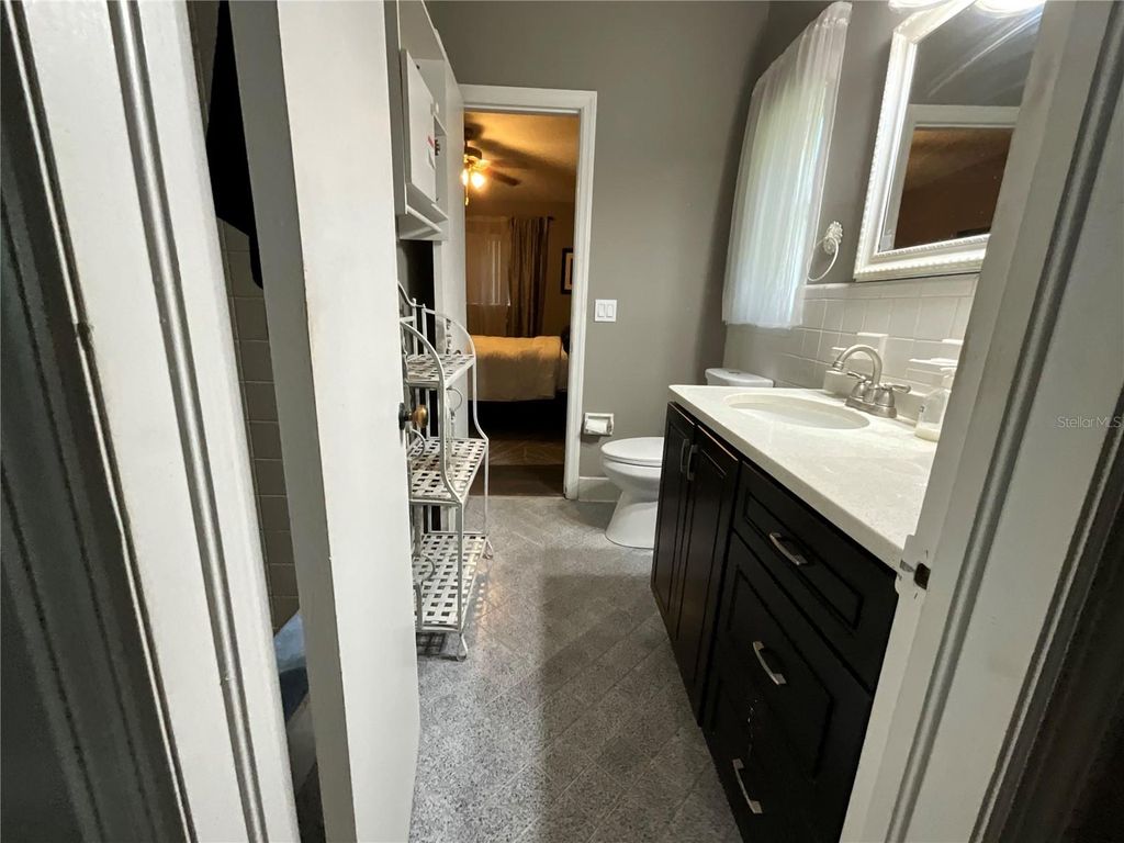 Image 6 of property listing at 2423 SAVOY DRIVE, Orlando, FL 32808