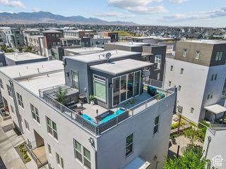 4516 W DAYBREAK RIM WAY, South Jordan, UT 84009