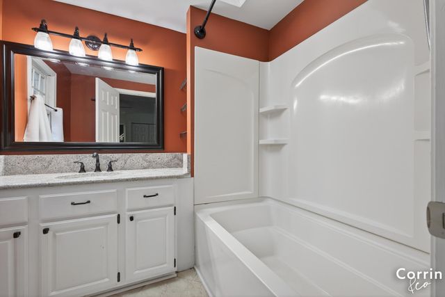 4185 Cummings Court NW, Grand Rapids, MI 49534