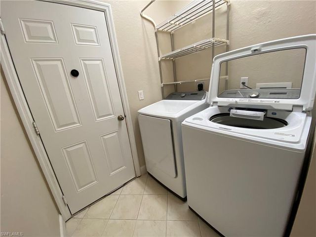 3359 Dandolo CIR, Cape Coral, FL 33909