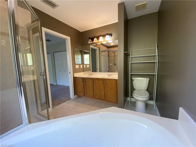 3359 Dandolo CIR, Cape Coral, FL 33909