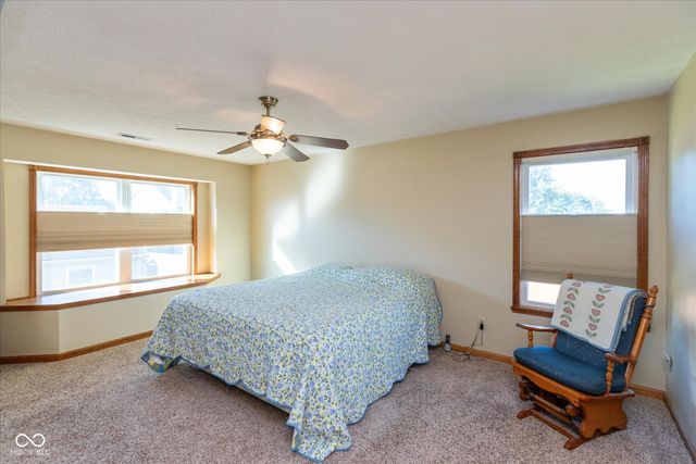 1081 Country Meadow Court, Franklin, IN 46131