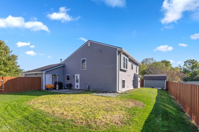 1081 Country Meadow Court, Franklin, IN 46131