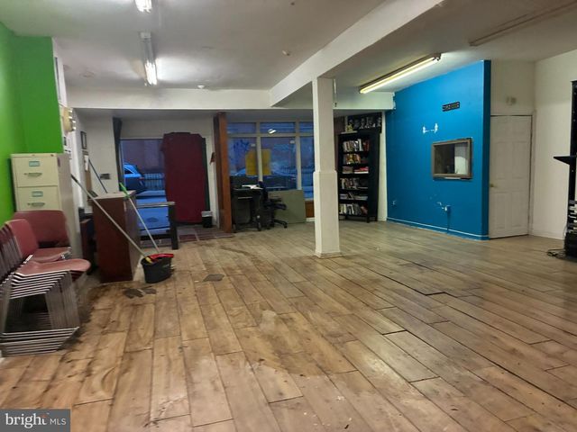 304-306 PARK AVE, Baltimore, MD 21201