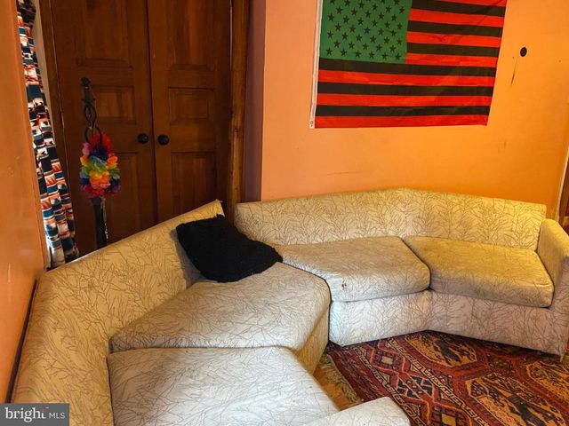 304-306 PARK AVE, Baltimore, MD 21201