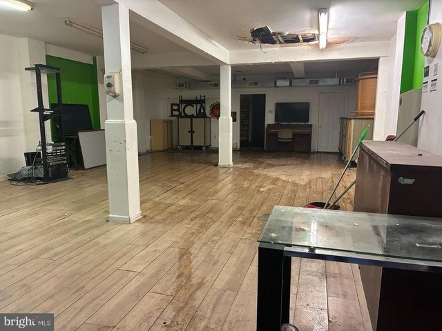 304-306 PARK AVE, Baltimore, MD 21201