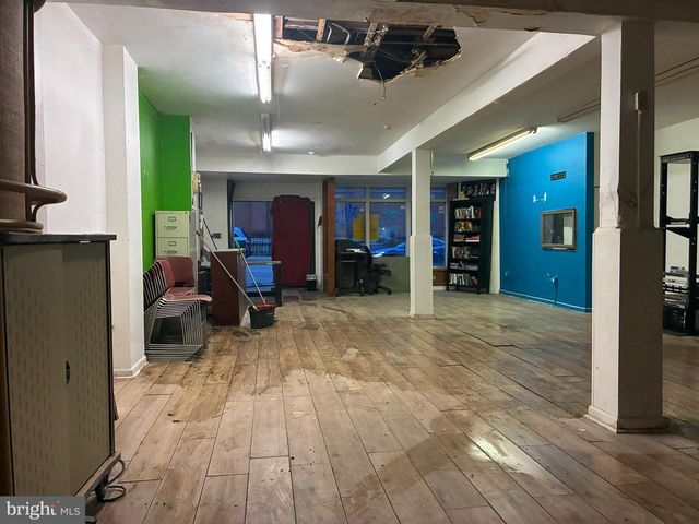 304-306 PARK AVE, Baltimore, MD 21201