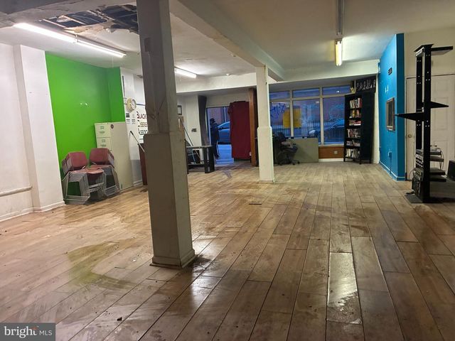 304-306 PARK AVE, Baltimore, MD 21201