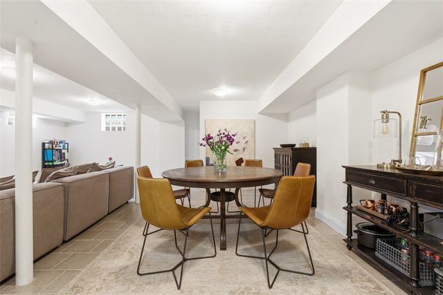 230 Bank St, Sewickley, PA 15143