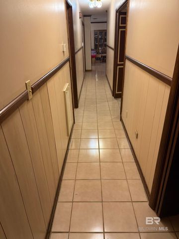 17290 County Road 33, Fairhope, AL 36532