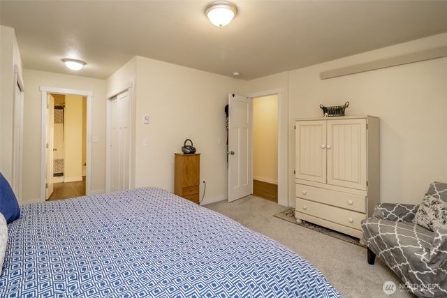 361 10th Avenue N, Algona, WA 98001