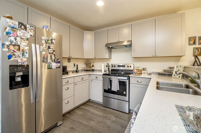 361 10th Avenue N, Algona, WA 98001