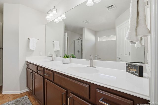 5457 Storm King, Schertz, TX 78108