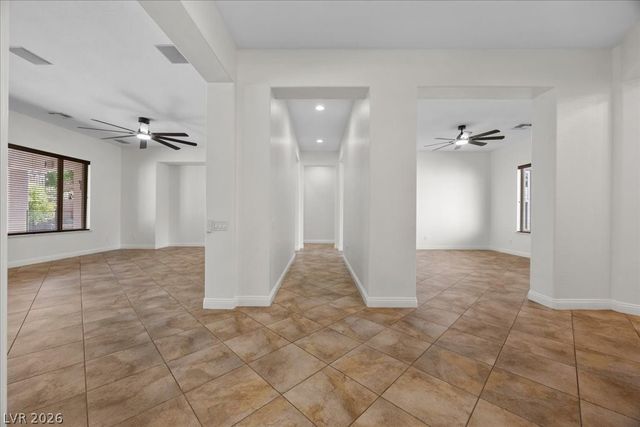 2125 De Rouge Avenue, Henderson, NV 89044