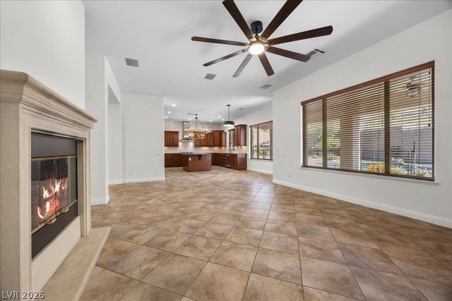 2125 De Rouge Avenue, Henderson, NV 89044