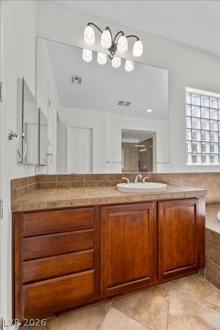 2125 De Rouge Avenue, Henderson, NV 89044