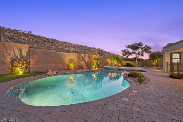 2125 De Rouge Avenue, Henderson, NV 89044