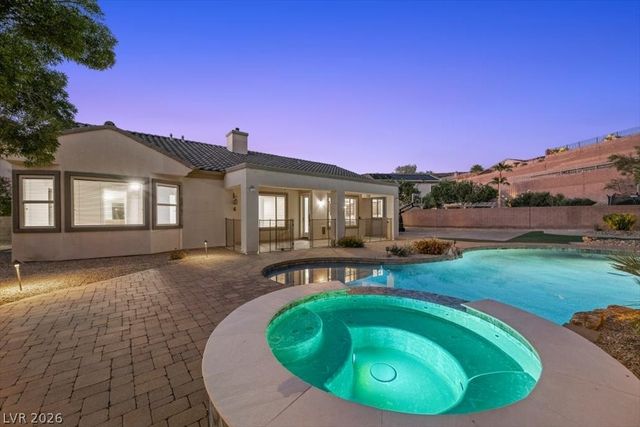 2125 De Rouge Avenue, Henderson, NV 89044