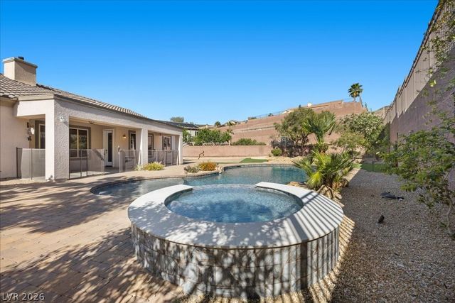 2125 De Rouge Avenue, Henderson, NV 89044
