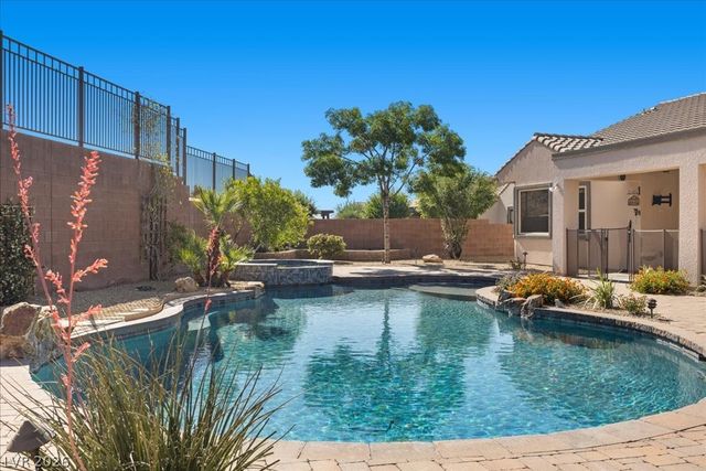 2125 De Rouge Avenue, Henderson, NV 89044