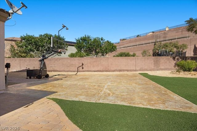 2125 De Rouge Avenue, Henderson, NV 89044
