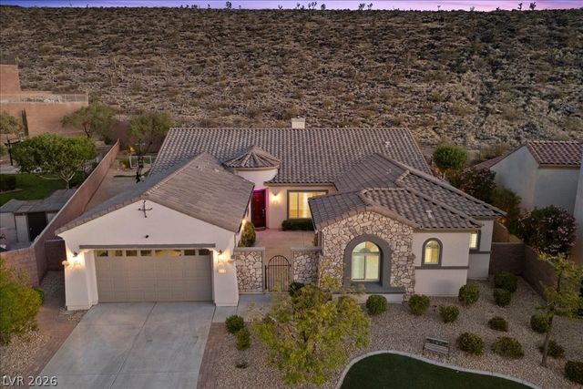 2125 De Rouge Avenue, Henderson, NV 89044