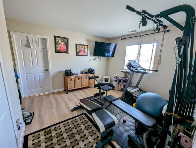 13717 Deane Lane, Sylmar (los Angeles), CA 91342