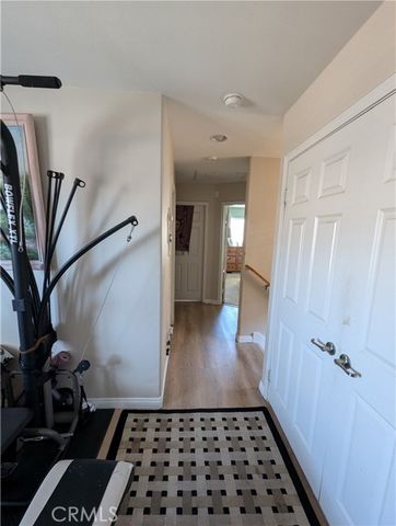 13717 Deane Lane, Sylmar (los Angeles), CA 91342