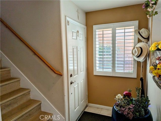 13717 Deane Lane, Sylmar (los Angeles), CA 91342