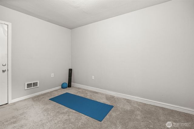 9312 Snowberry Circle W, University Place, WA 98467