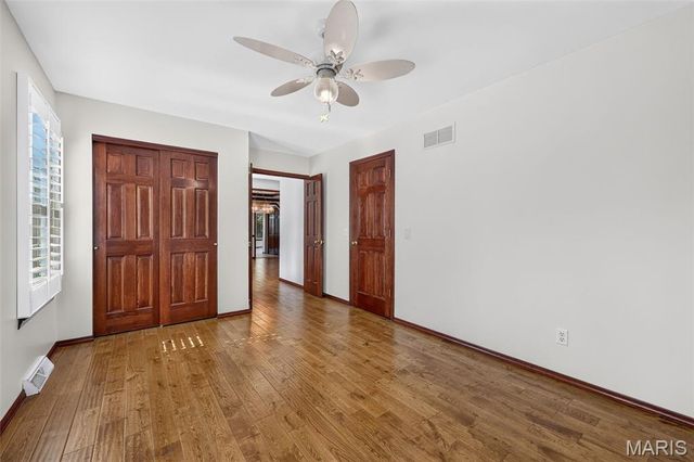 1 Big Bluff Court, St Charles, MO 63304