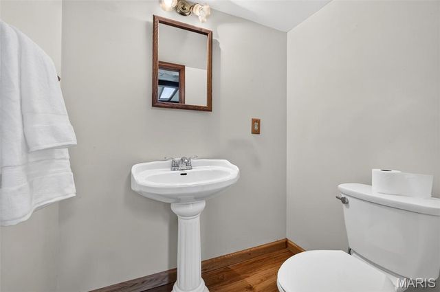 1 Big Bluff Court, St Charles, MO 63304
