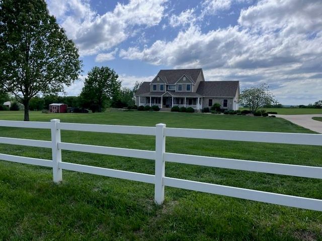 32120 Block Road, Paola, KS 66071