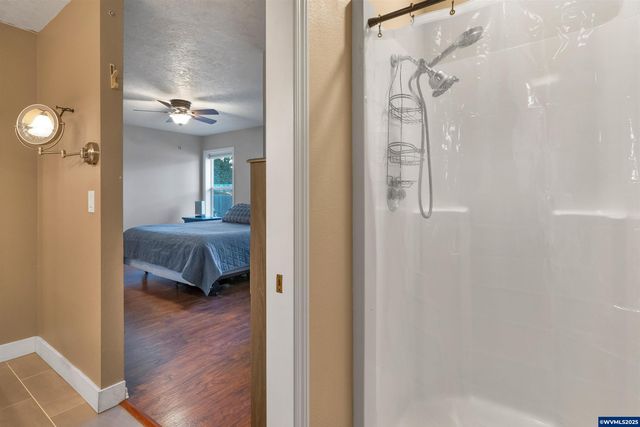 383 SW Wyatt St, Dallas, OR 97338