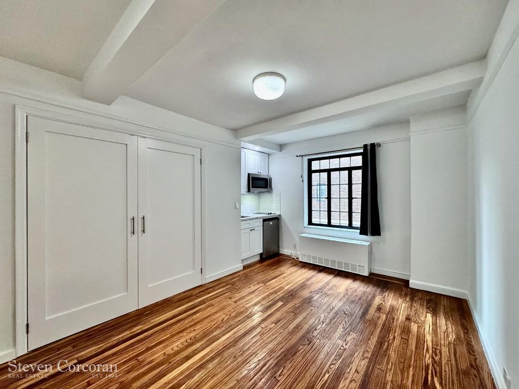25 Tudor City Pl Apt 1910, New York City, NY 10017