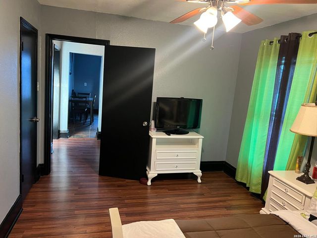 351 Ware, San Antonio, TX 78221