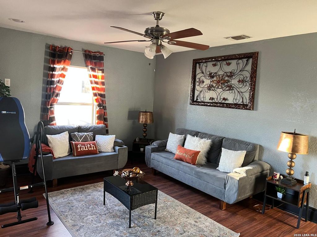 351 Ware, San Antonio, TX 78221