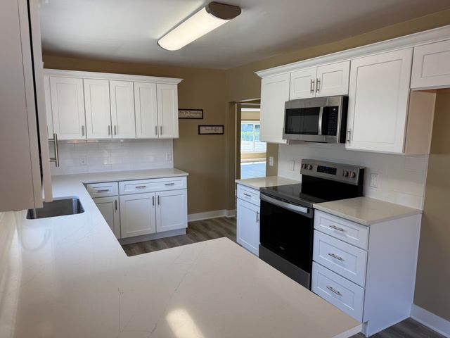 8809 E ALKI St, Spokane, WA 99212