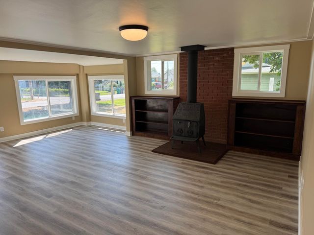 8809 E ALKI St, Spokane, WA 99212